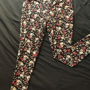 Torrid Size 2 Floral & Skull Print Leggings